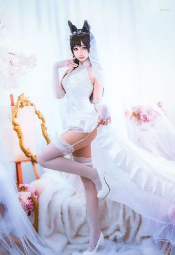 办公室贵妇含枪_超清免费在线观看