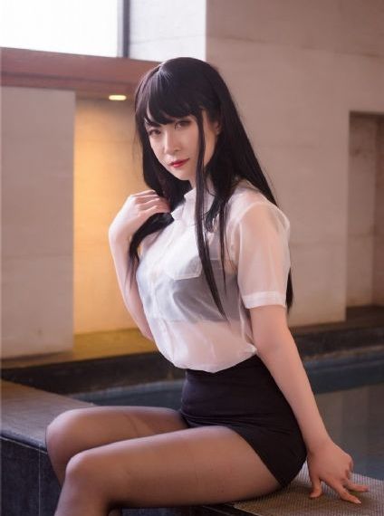 佩奇100年后的样子_1080高清视频播放
