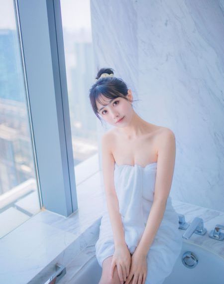看镜子我们继续_1080P天堂在线
