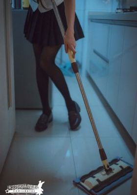 上司传递微热的夜晚这个是僵尸吗_高清超清免费观看