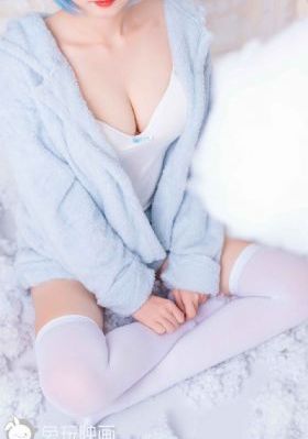 桃色103分钟未删减版_BD英语超清免费观看