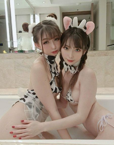 女大沙龙室_蓝光电影在线观看