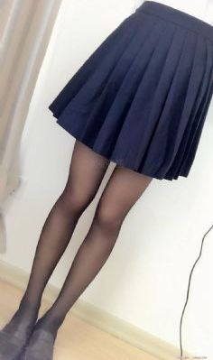 法国女教师的理伦片_HD天堂在线