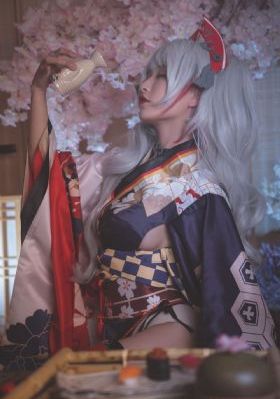 女生吃鸡鸡_720在线观看视频